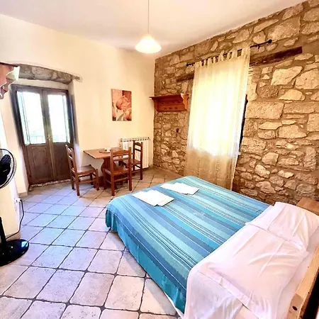 Affittacamere Porta Majella بيت ضيافة