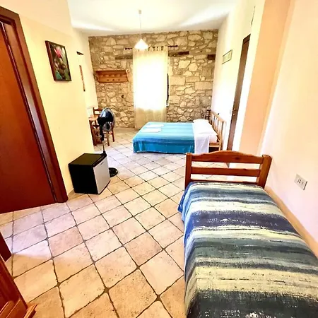 بيت ضيافة Affittacamere Porta Majella